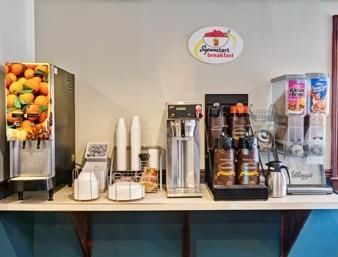 Super 8 By Wyndham Newark De Hotel Ресторант снимка