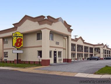 Super 8 By Wyndham Newark De Hotel Екстериор снимка