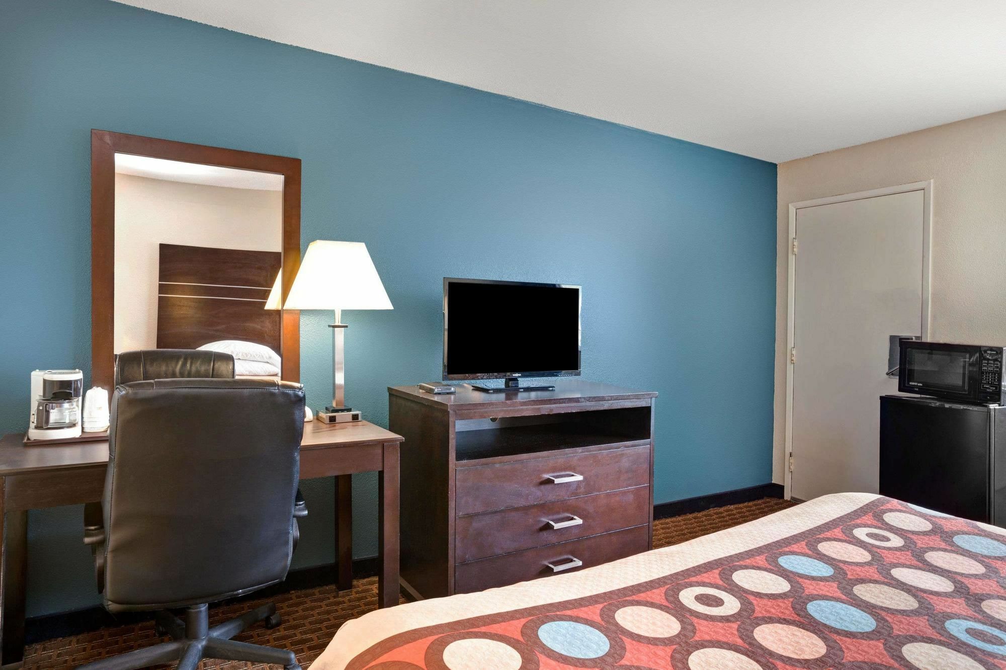 Super 8 By Wyndham Newark De Hotel Екстериор снимка